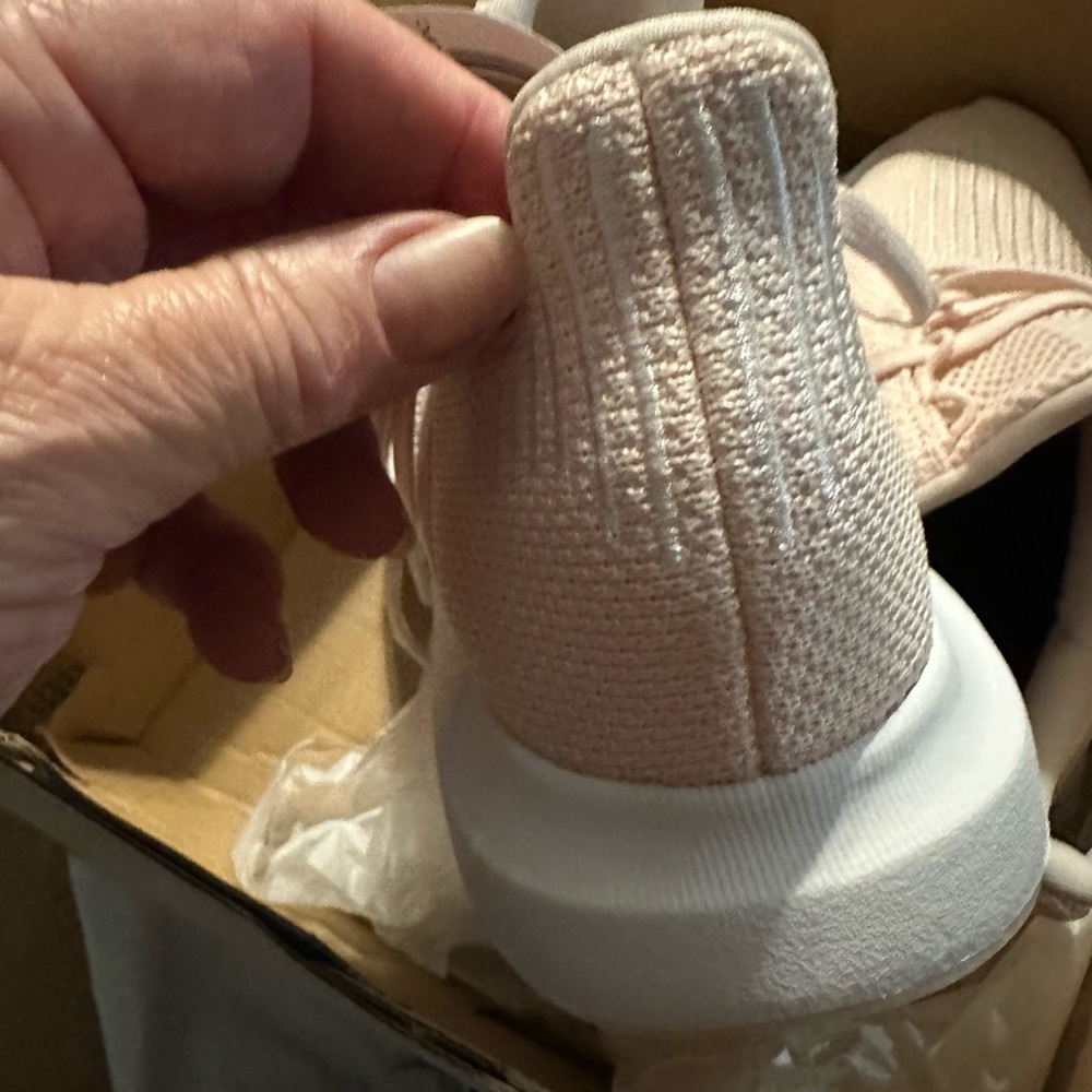 Adidas Women's light pink Sneakers - Picture 5 of 6
